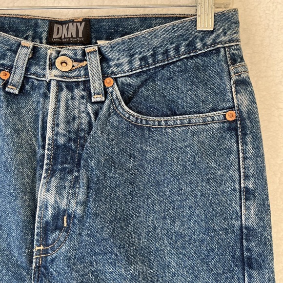 DKNY Women's Jean Straight Denim Blue‎ Women's Size W28xL32 VTG NWT - Picture 4 of 13